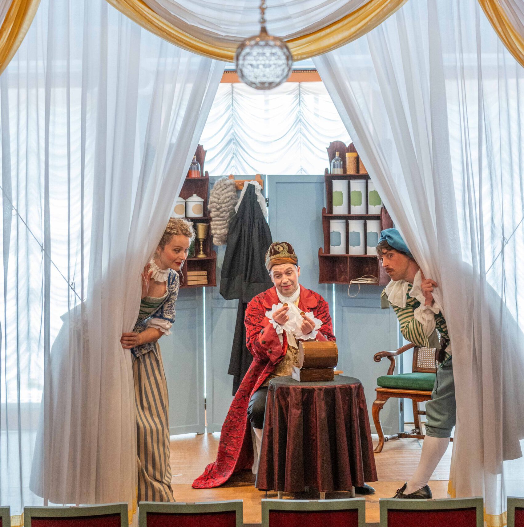 Vorhang auf: Theater!