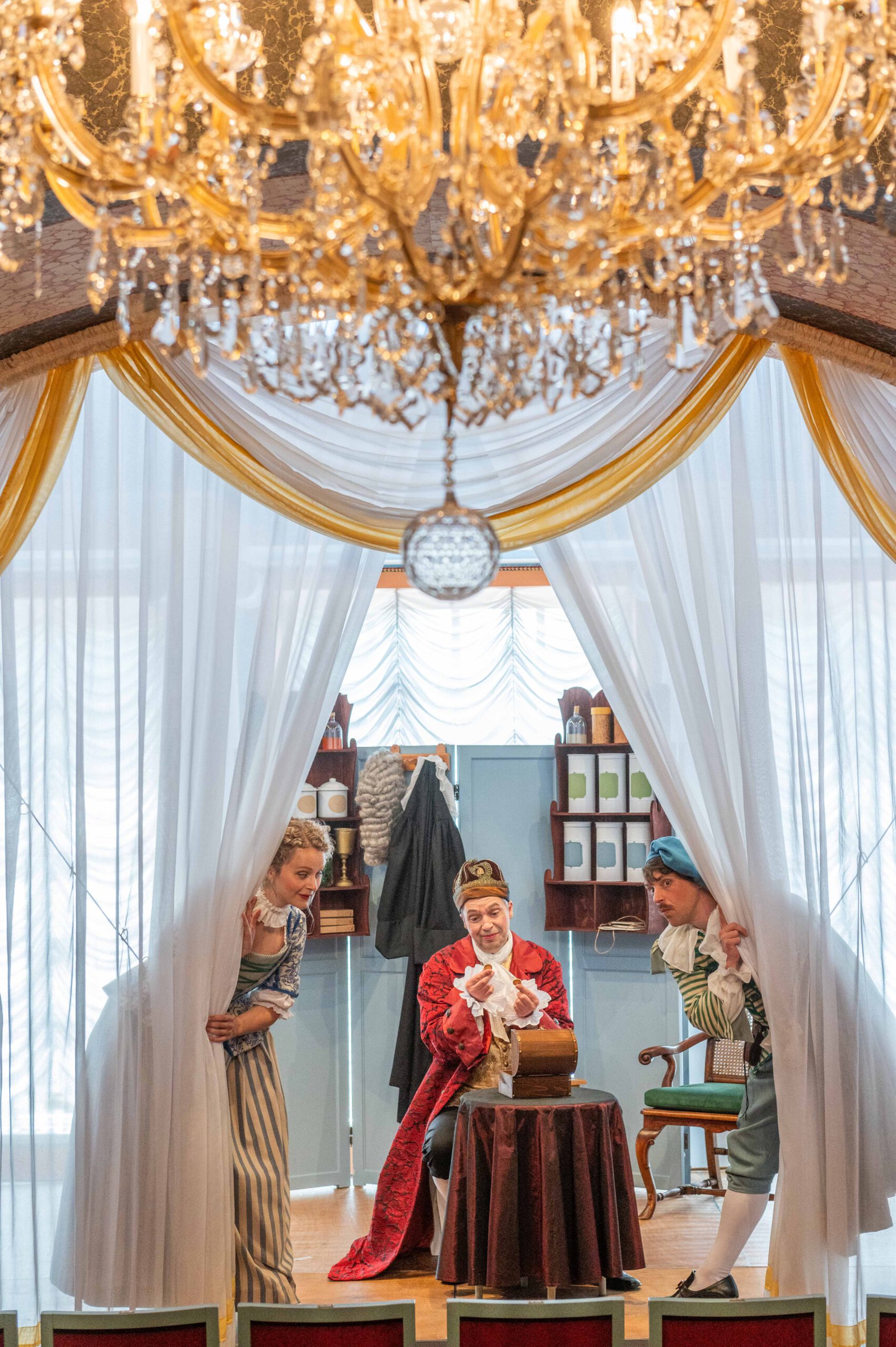 Vorhang auf: Theater!